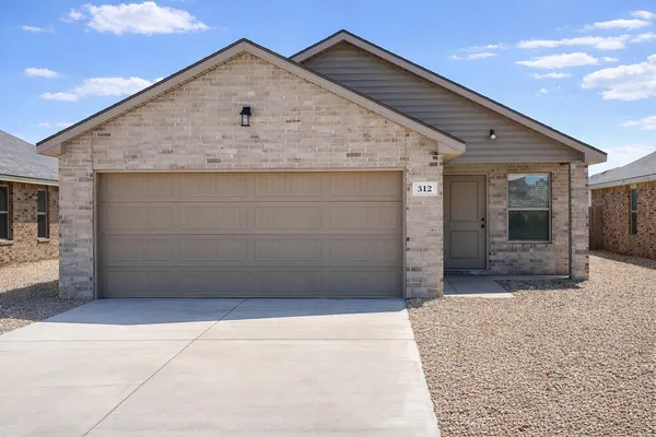 $1,599 | 312 East 76th Street, Lubbock, TX 79404