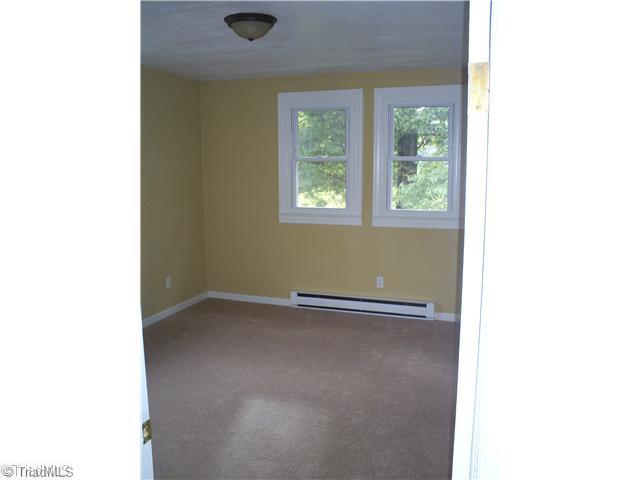 2240 Horseshoe Neck Road Lexington, NC 27295 - Photo 11 of 15 3rd Bedroom.