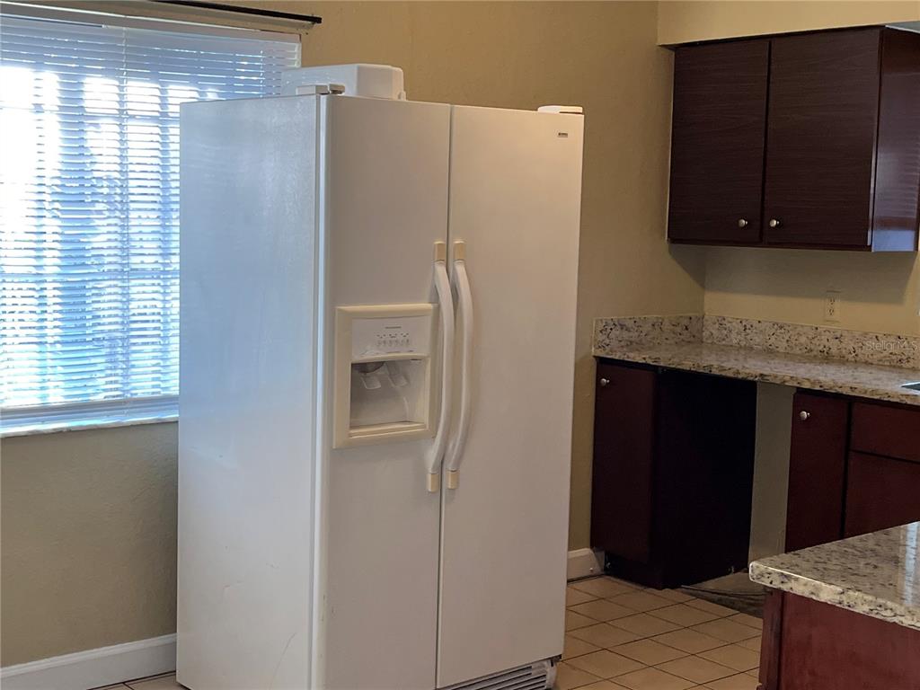 4407 Signal Hill Road Orlando, FL 32808 - Photo 6 of 19