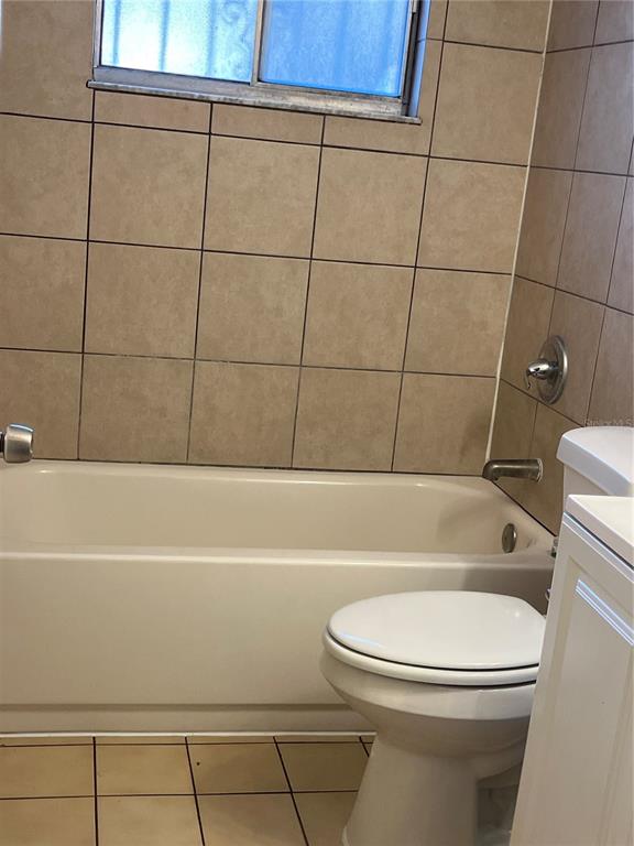 4407 Signal Hill Road Orlando, FL 32808 - Photo 8 of 19