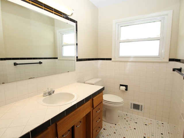 1309 North Ridge Road Muncie, IN 47304 - Photo 14 of 22