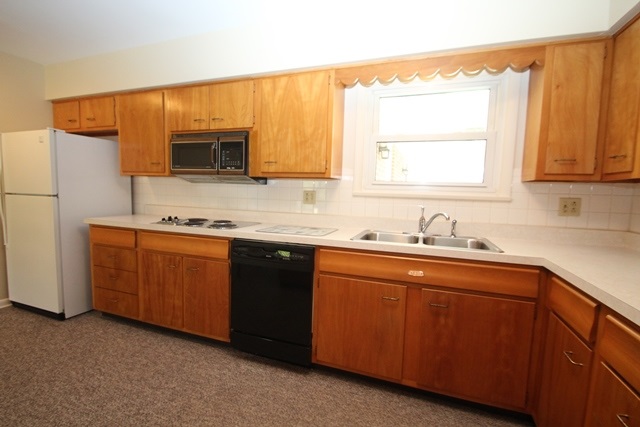 1309 North Ridge Road Muncie, IN 47304 - Photo 4 of 22