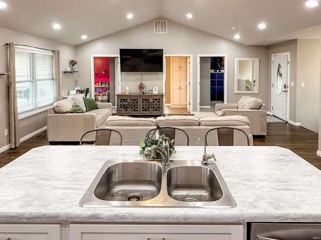 $479,750 | 280 Knotting Hill Drive, Springville, IN 47462