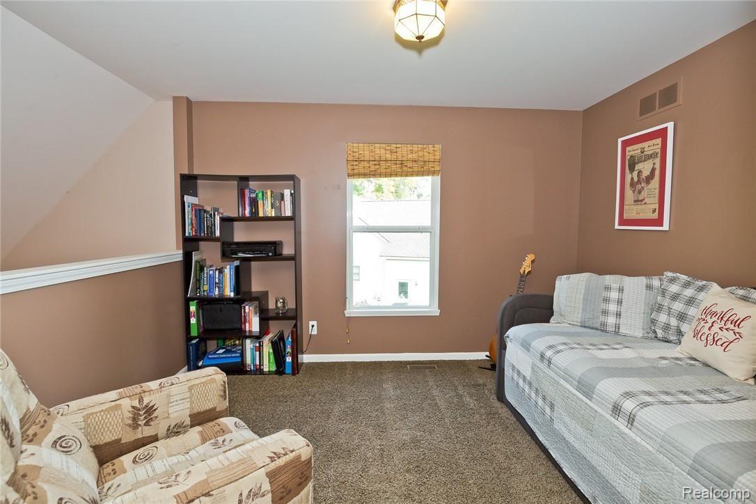 1361 Remsing Street Hartland, MI 48353 - Photo 21 of 33 592A6918.jpg