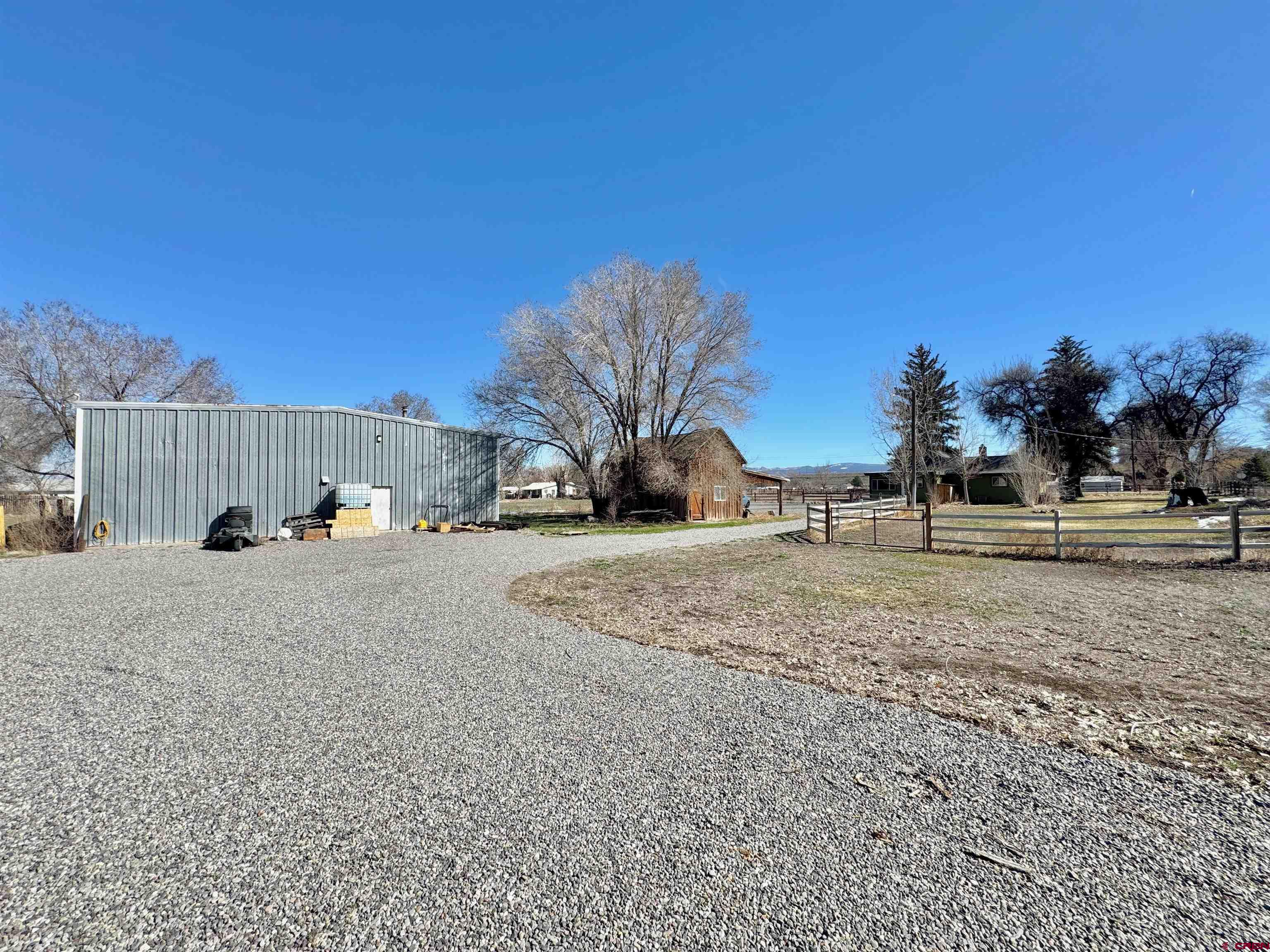 725 6400 Road Montrose, CO 81403 - Photo 3 of 42