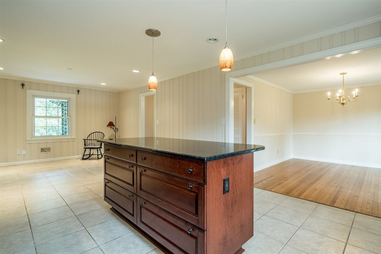 4217 Boxwood Road Raleigh, NC 27612 - Photo 11 of 26 Photo 11