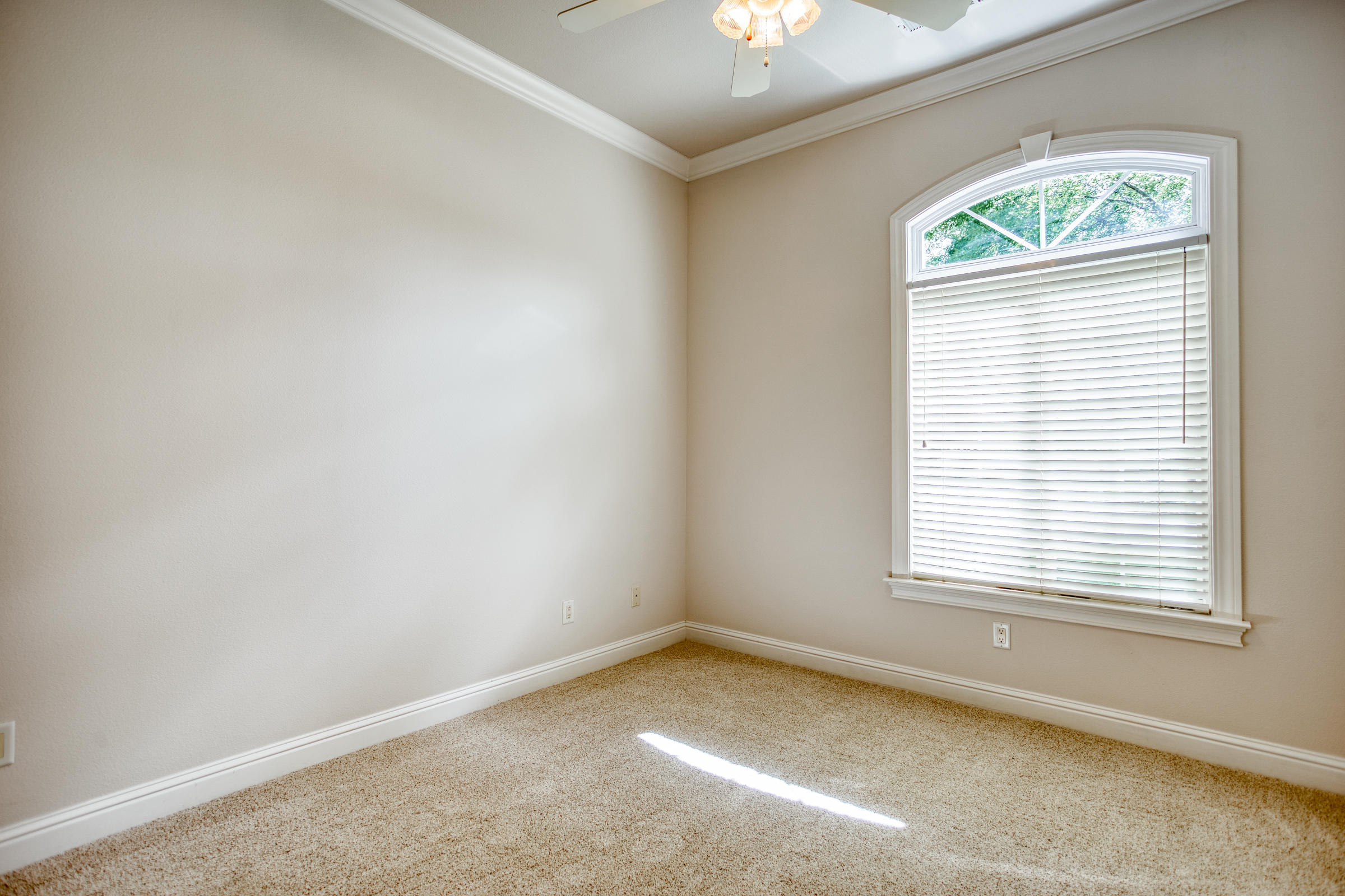 2663 La Rinconada Place Redding, CA 96002 - Photo 35 of 65 IMG_0976