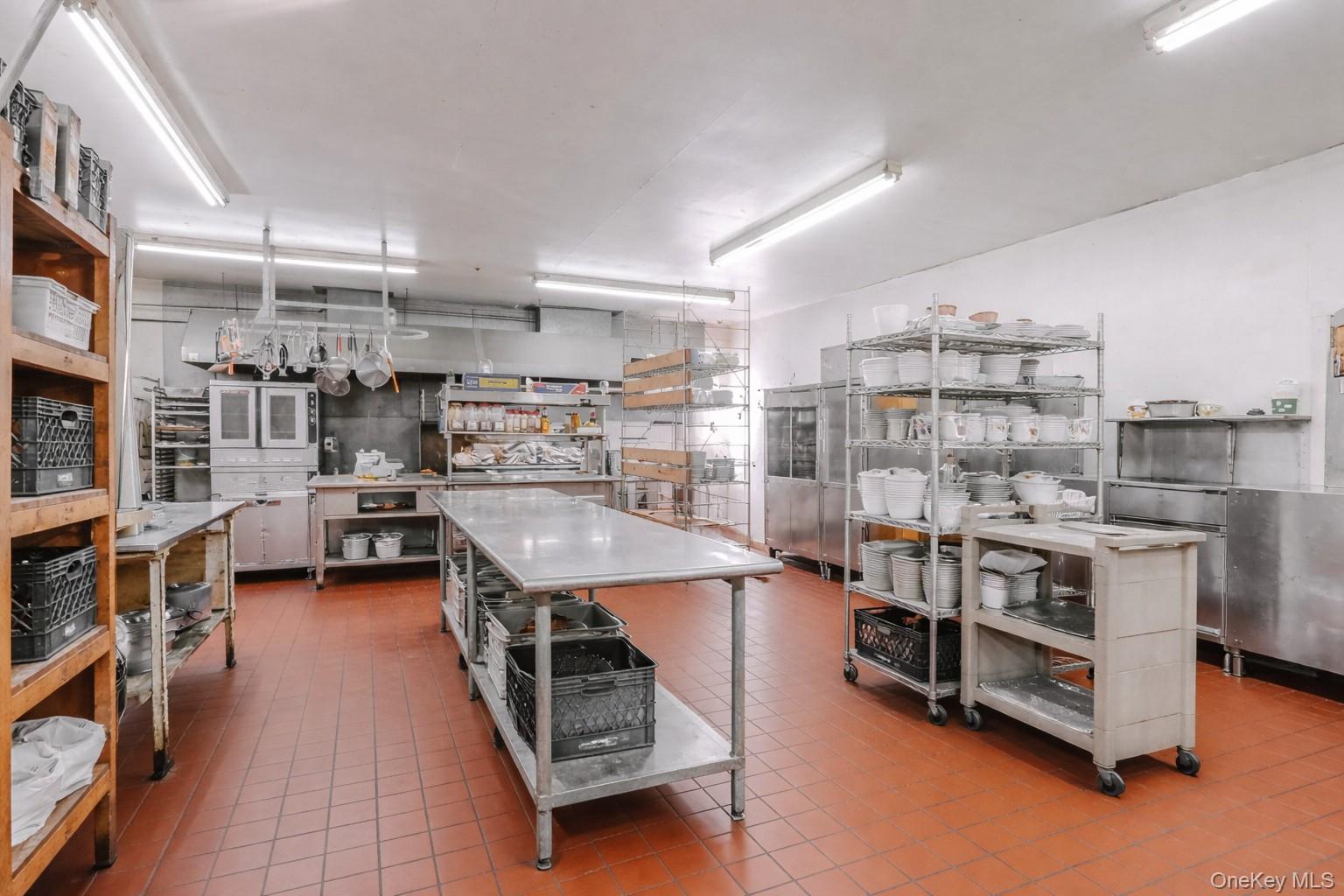 9 Solway Road Saugerties, NY 12477 - Photo 13 of 22