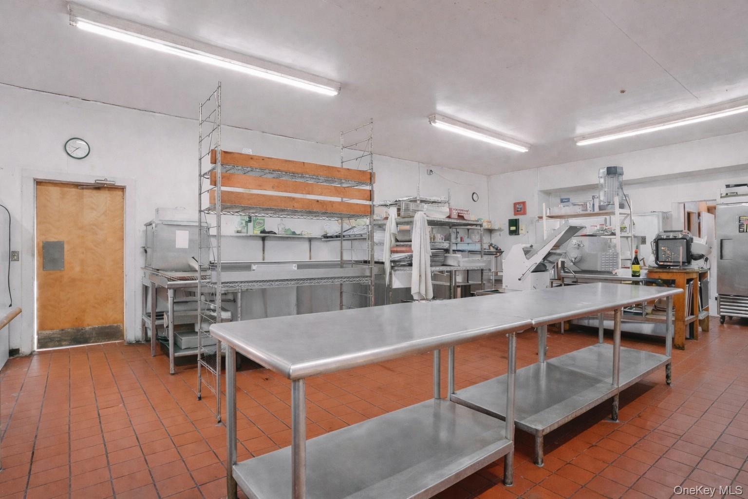 9 Solway Road Saugerties, NY 12477 - Photo 14 of 22