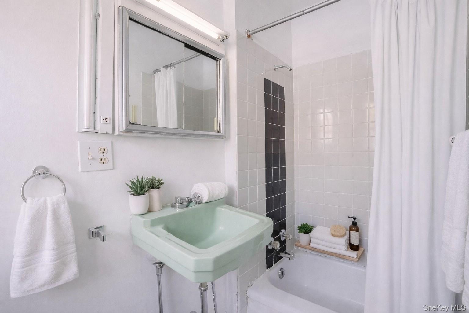 9 Solway Road Saugerties, NY 12477 - Photo 21 of 22