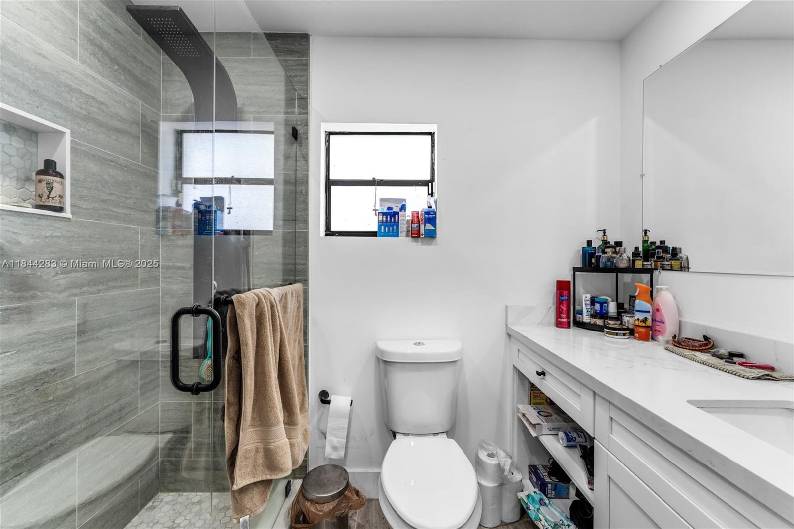 11466 Southwest 109th Road, Unit 42W Miami, FL 33176 - Photo 13 of 23 Gallery Image 13
