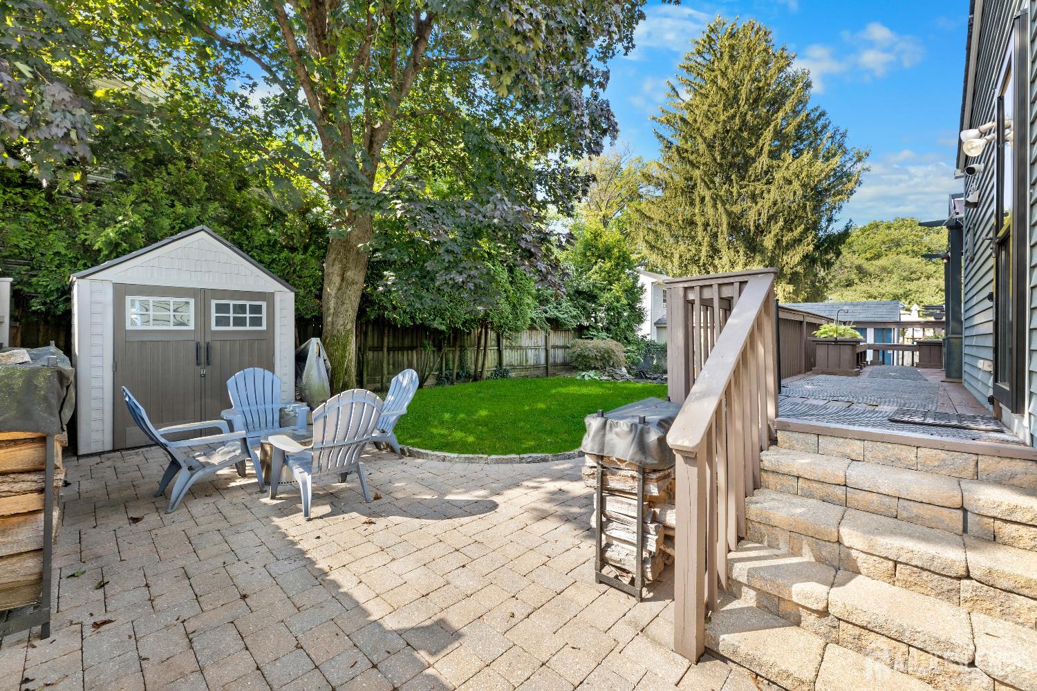 116 Player Avenue Edison, NJ 08817 - Photo 26 of 40 a front view of a house with garden