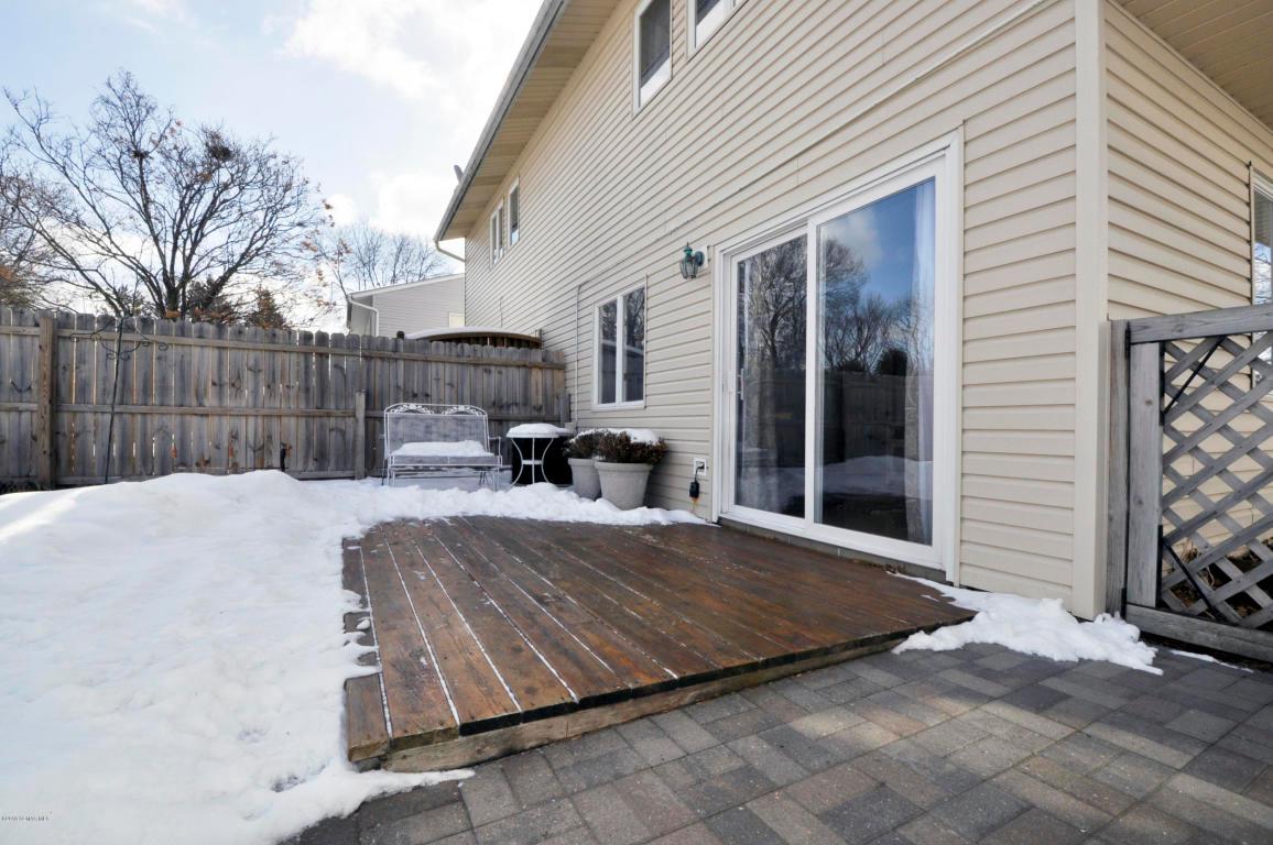 1829 28th Street Northwest Rochester, MN 55901 - Photo 14 of 15 Gallery Image 14