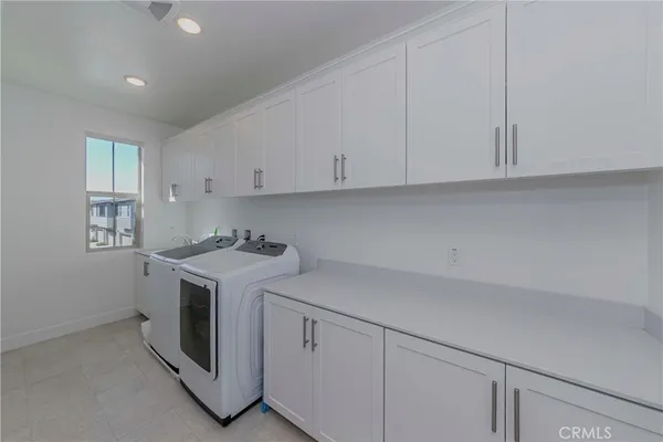 $948,800 | 6007 Clementine Lane, Unit 21, Cypress, CA 90630