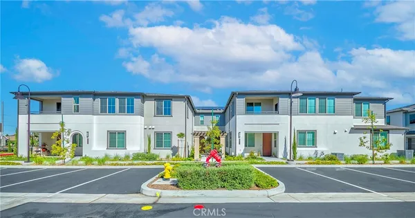 $948,800 | 6007 Clementine Lane, Unit 21, Cypress, CA 90630