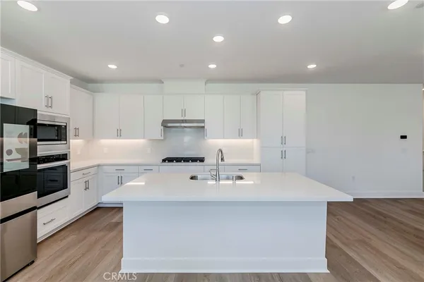 $948,800 | 6007 Clementine Lane, Unit 21, Cypress, CA 90630