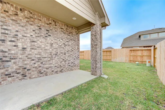 $427,000 | 821 Laguna Green Lane, Katy, TX 77493