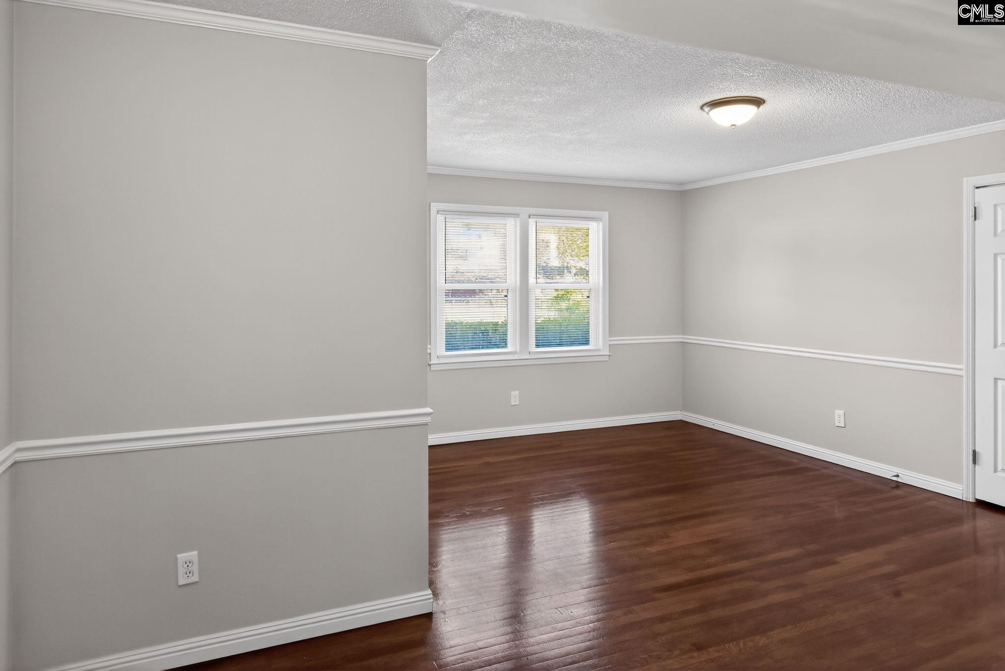 1411 Hemlock Street Cayce, SC 29033 - Photo 5 of 34