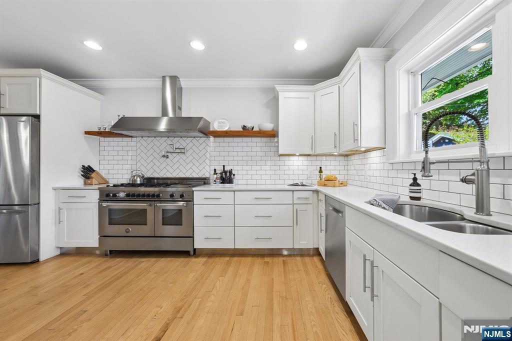 34 Prescott Avenue Montclair, NJ 07042 - Photo 11 of 40