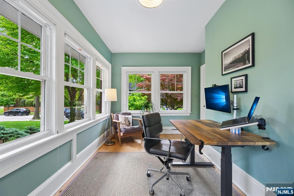 34 Prescott Avenue Montclair, NJ 07042 - Photo 16 of 40 a workspace with furniture and a window