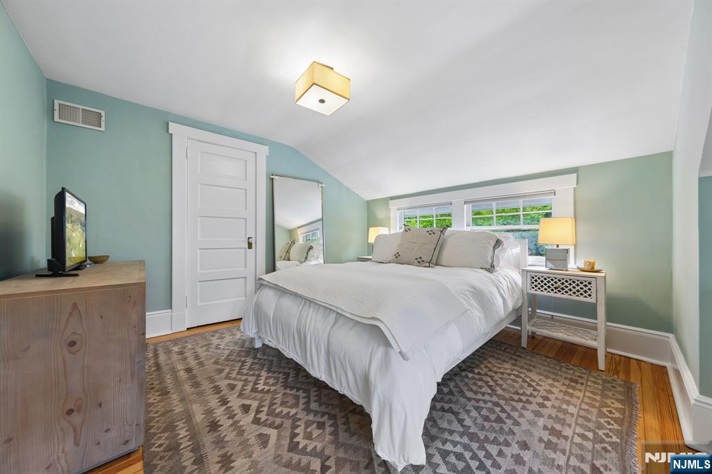 34 Prescott Avenue Montclair, NJ 07042 - Photo 28 of 40