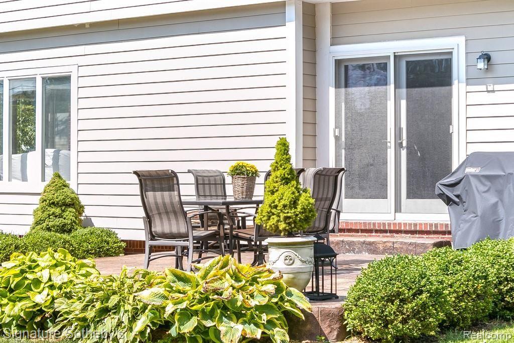 2316 Windemere Road Birmingham, MI 48009 - Photo 29 of 38 Back Patio