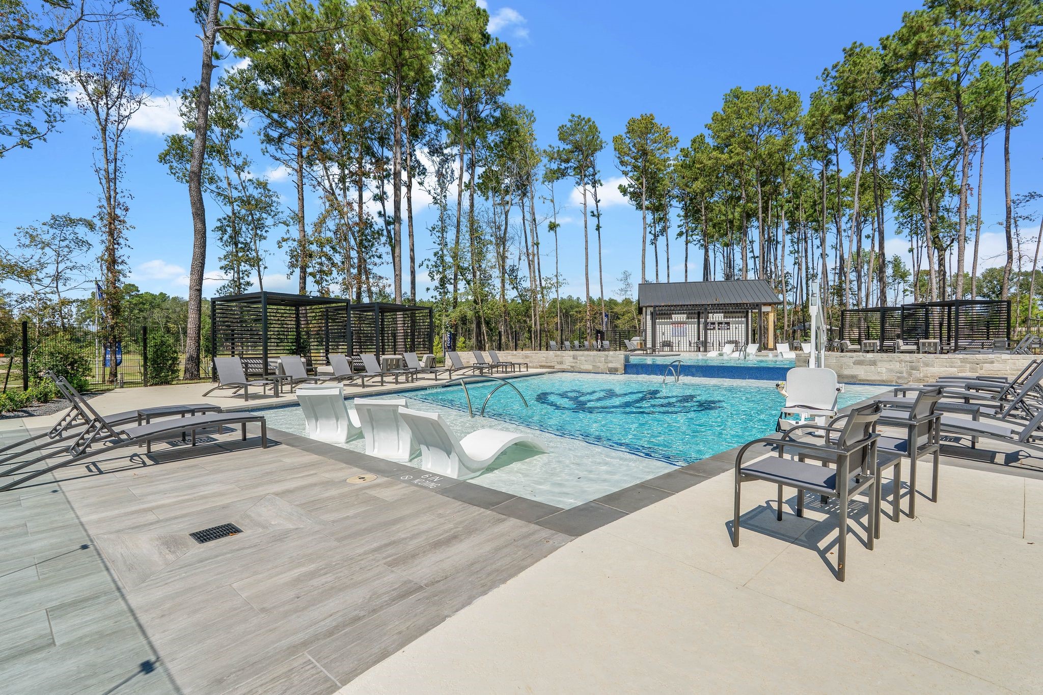 946 Sutherland Fls Street Conroe, TX 77303 - Photo 16 of 23