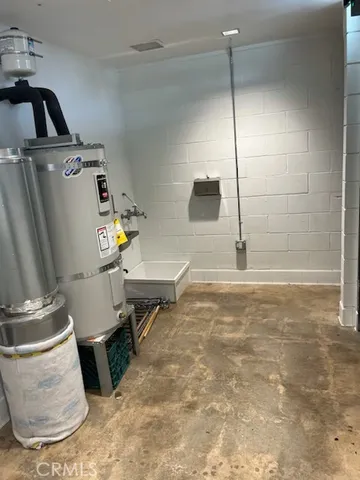 a view of a storage & utility room