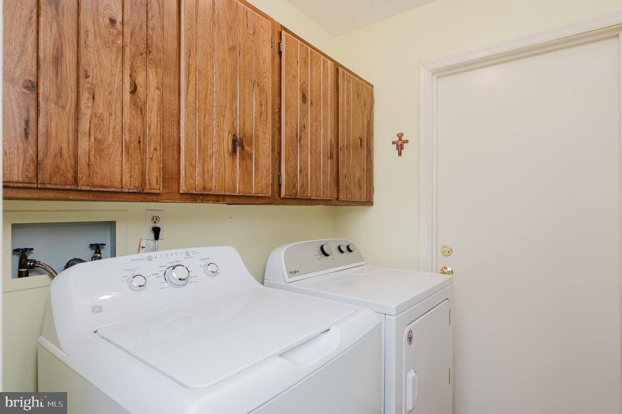 26 Constantine Drive Phoenix, MD 21131 - Photo 31 of 53 LAUNDRY ROOM OFF THE KITCHEN WITH GARAGE ACCESS