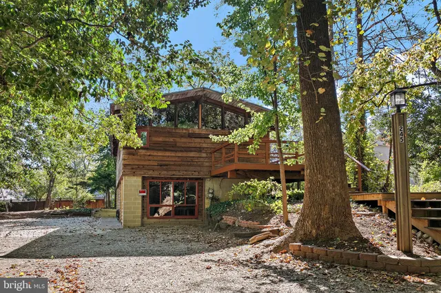 $2,100,000 | 245 Haverton Road, Arnold, MD 21012