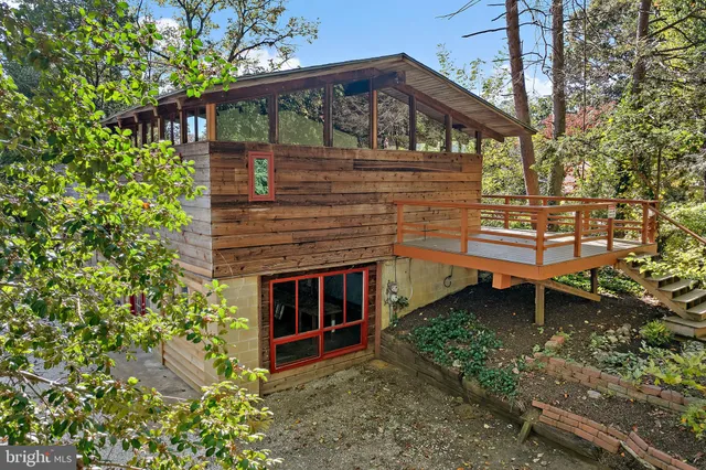 $2,100,000 | 245 Haverton Road, Arnold, MD 21012