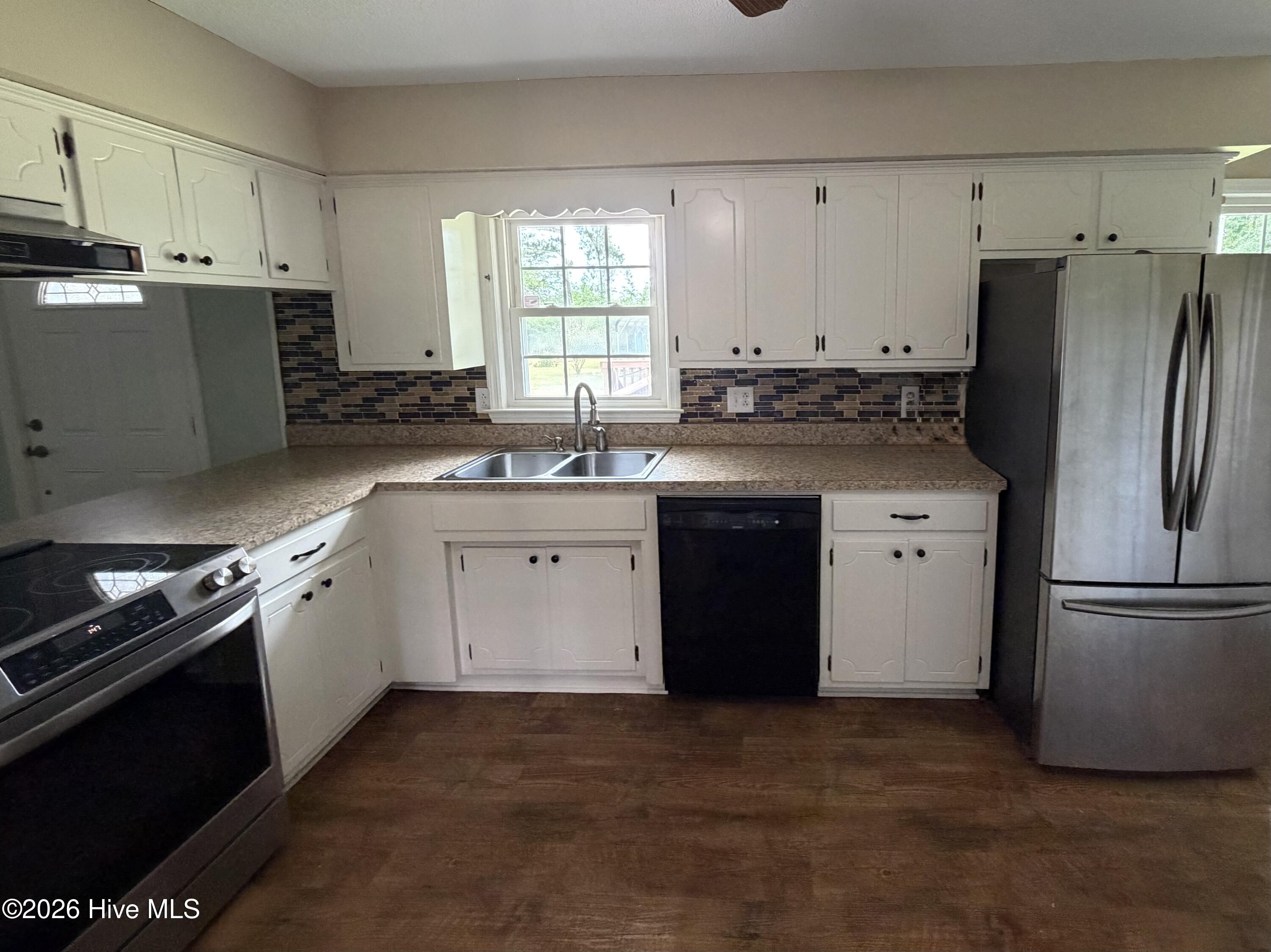 3144 Wintergreen Road Cove City, NC 28523 - Photo 7 of 54 Kitchen