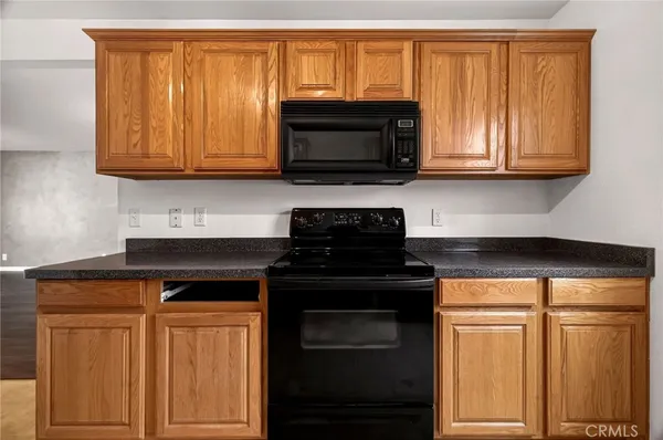 $249,000 | 2099 Hartford Drive, Unit 6, Chico, CA 95928