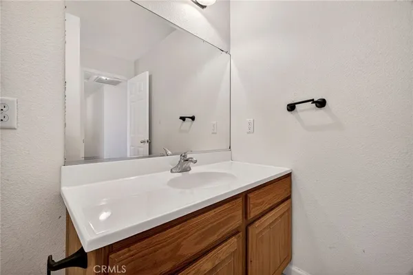 $249,000 | 2099 Hartford Drive, Unit 6, Chico, CA 95928
