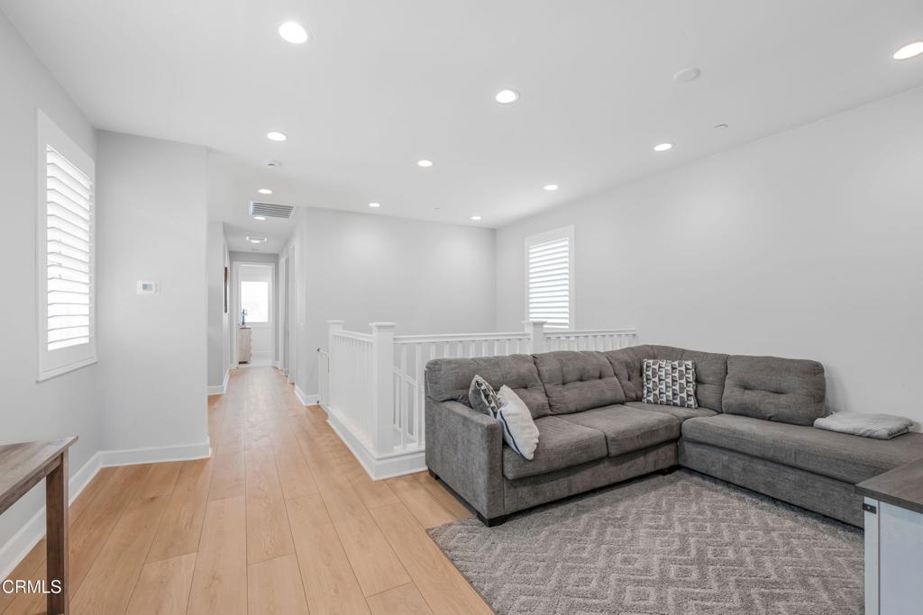 10824 Red Blf Road Ventura, CA 93004 - Photo 14 of 36