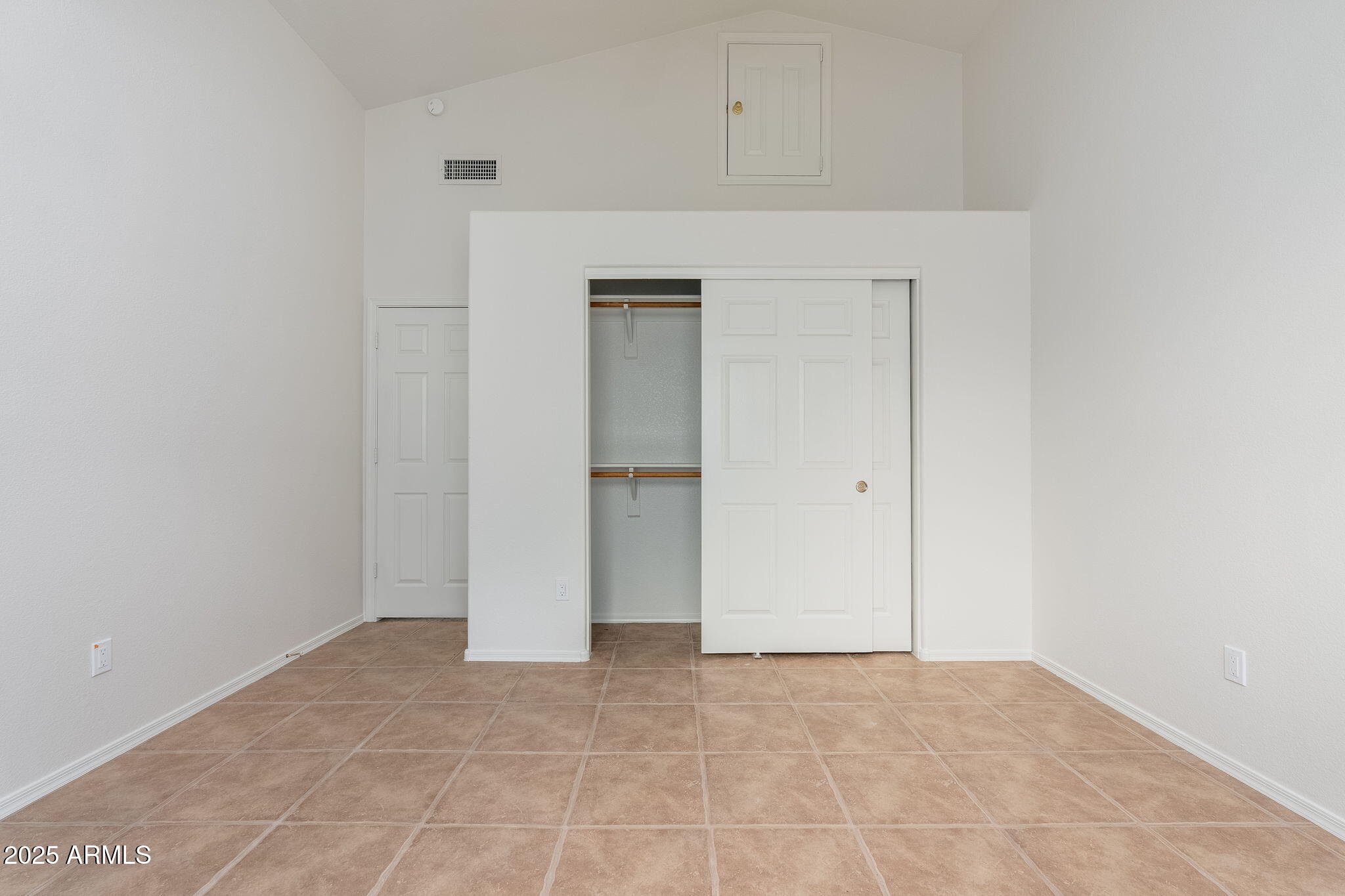 4154 East Rockledge Road Phoenix, AZ 85044 - Photo 20 of 41 a view of an empty room