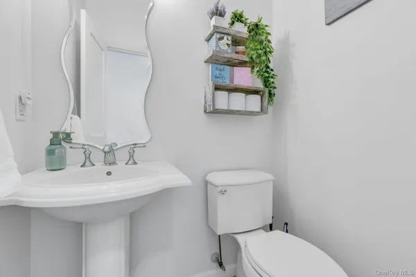 $695,000 | 123 Jackie Court, Patchogue, NY 11772