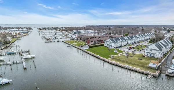 $695,000 | 123 Jackie Court, Patchogue, NY 11772