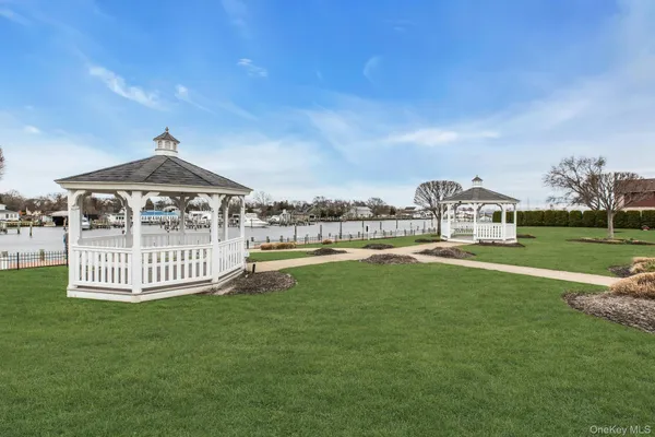 $695,000 | 123 Jackie Court, Patchogue, NY 11772