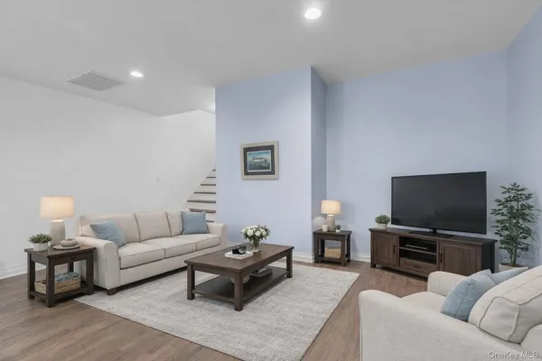 $695,000 | 123 Jackie Court, Patchogue, NY 11772