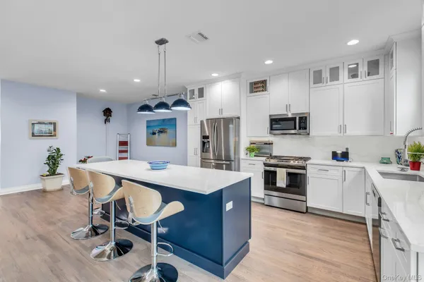 $695,000 | 123 Jackie Court, Patchogue, NY 11772