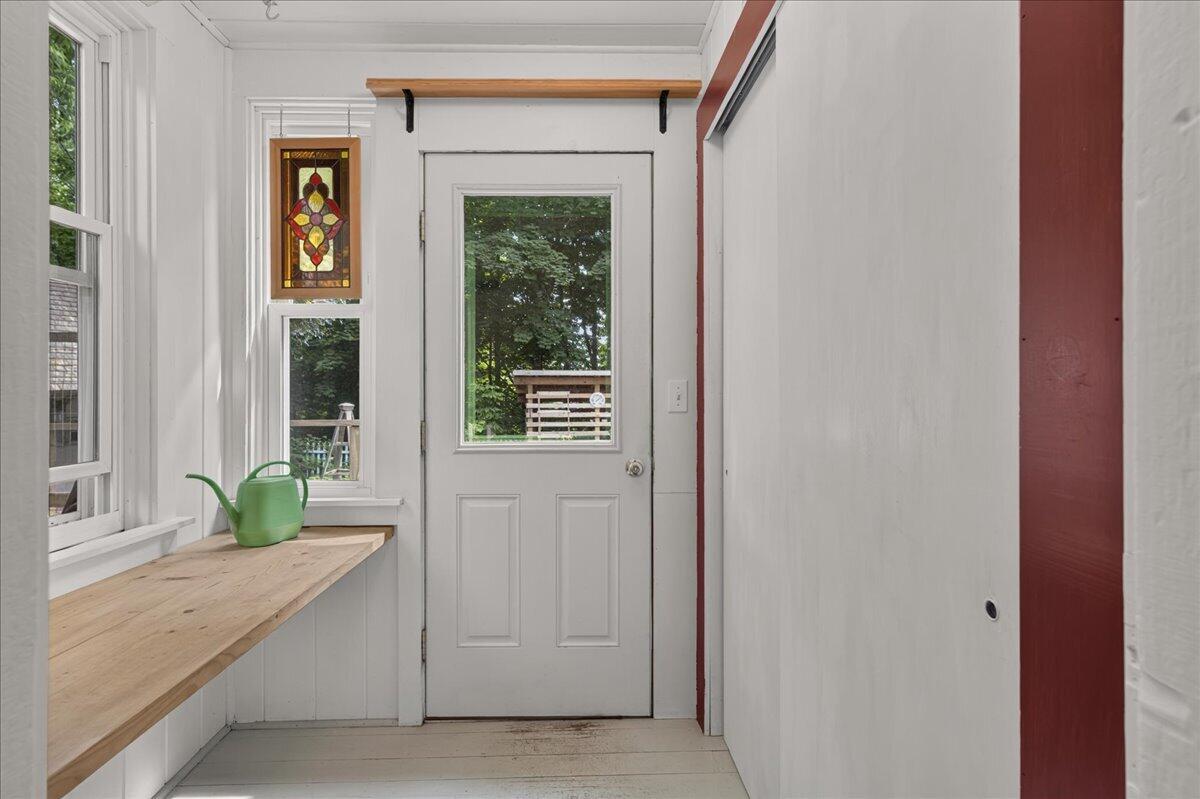 57 Ellsworth Road Blue Hill, ME 04614 - Photo 7 of 75 Side entrance_Mud room