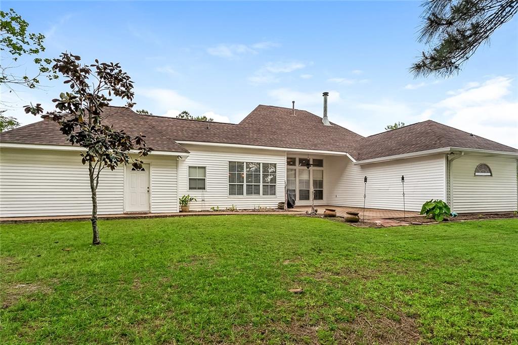 1348 Sycamore Place Mandeville, LA 70448 - Photo 16 of 27