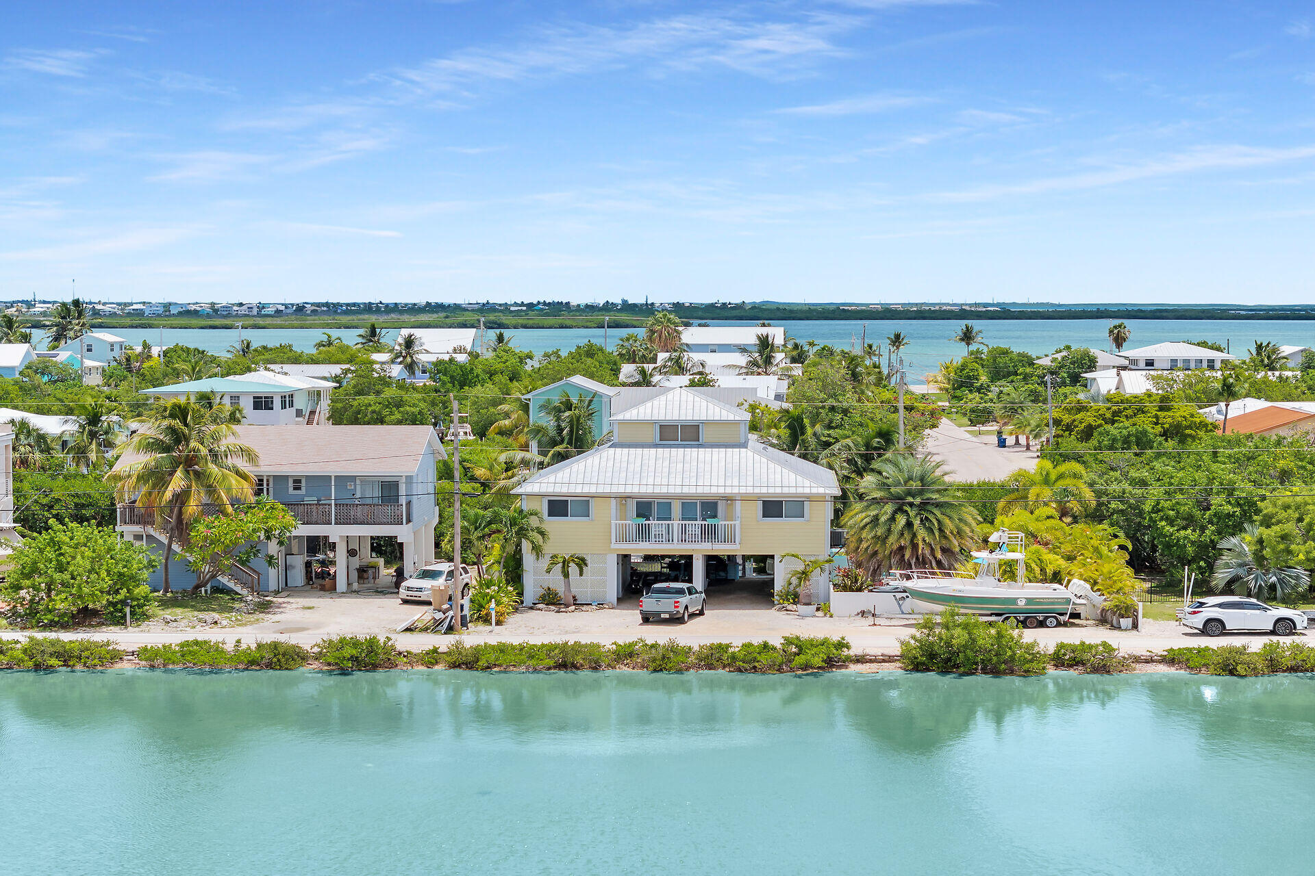 553 Indies Road Summerland Key, FL 33042 - Photo 15 of 64 Aerial View of Front