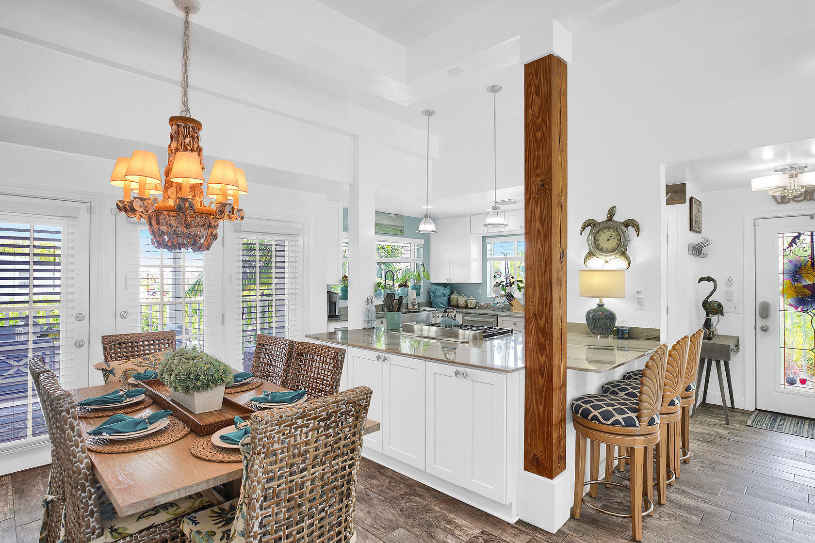 553 Indies Road Summerland Key, FL 33042 - Photo 30 of 64 Open Concept Living