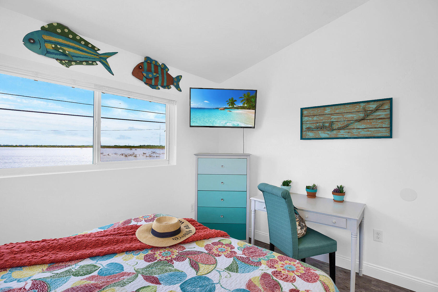 553 Indies Road Summerland Key, FL 33042 - Photo 39 of 64 Guest Bedroom 1