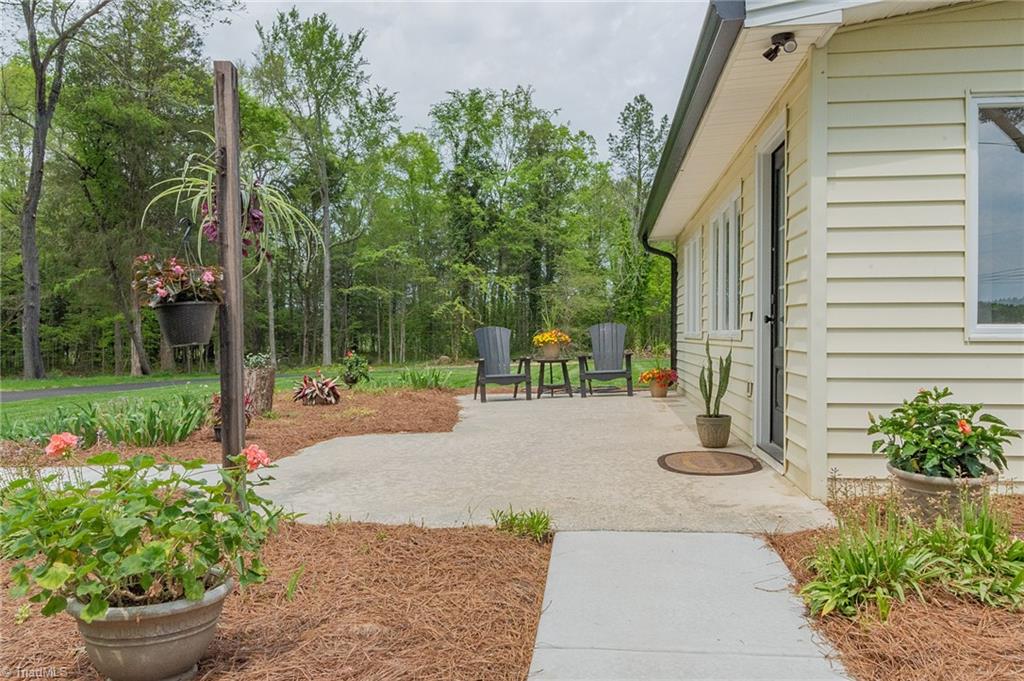 352 Shiptontown Road Lexington, NC 27292 - Photo 38 of 46 Gallery Image 38