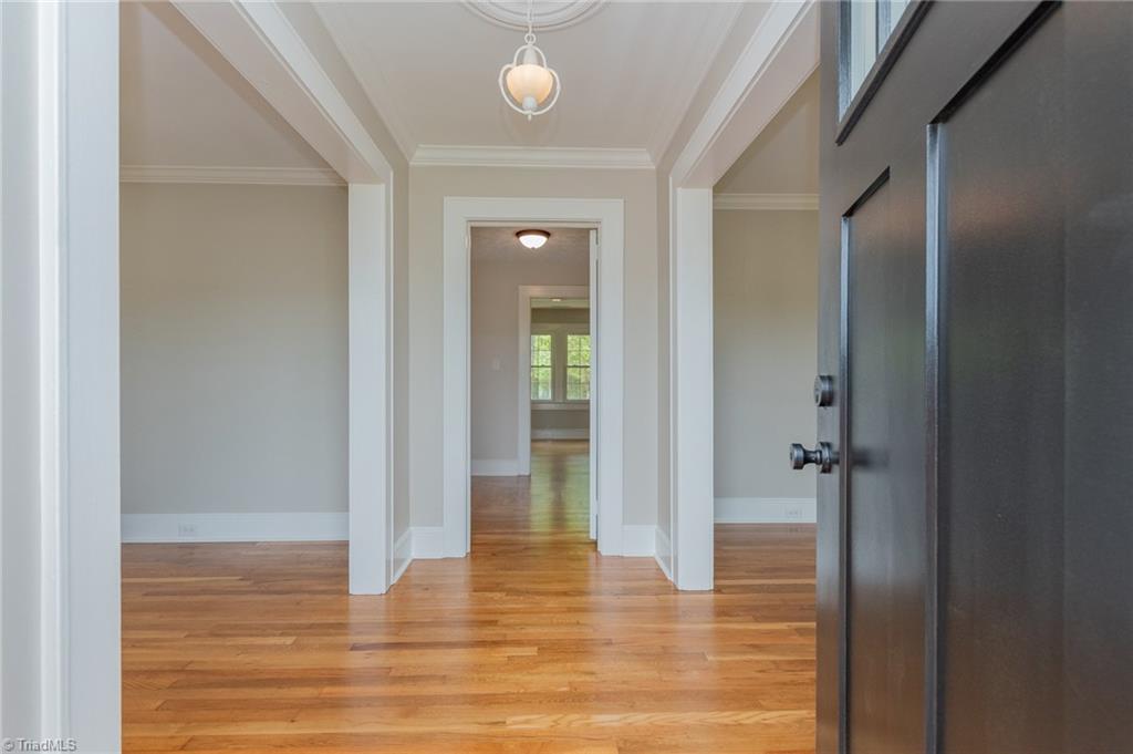 352 Shiptontown Road Lexington, NC 27292 - Photo 7 of 46 Gallery Image 7
