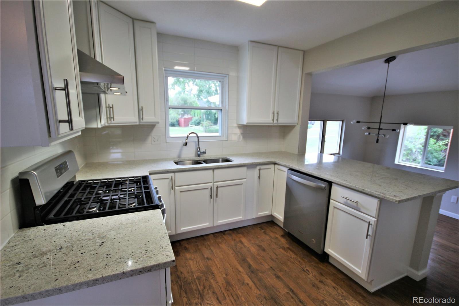 585 South Decatur Street Denver, CO 80219 - Photo 4 of 25 Gallery Image 4