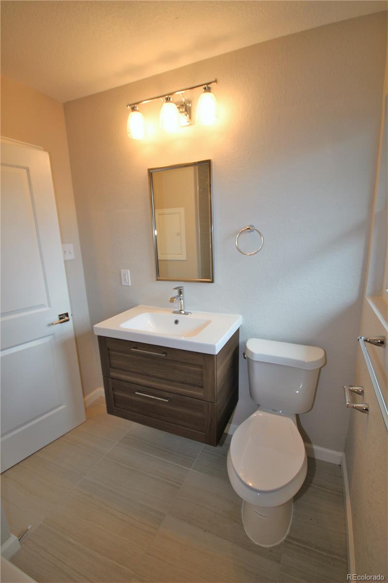 585 South Decatur Street Denver, CO 80219 - Photo 10 of 25 Gallery Image 10